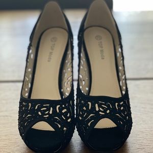 Top Moda black platform heels size 7.5